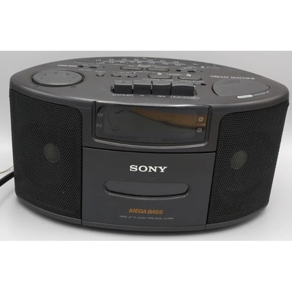 Sony ICFCS660 Dream Machine AM/FM Digital 2 Alarms Bass Green‎ LED Cass Broke